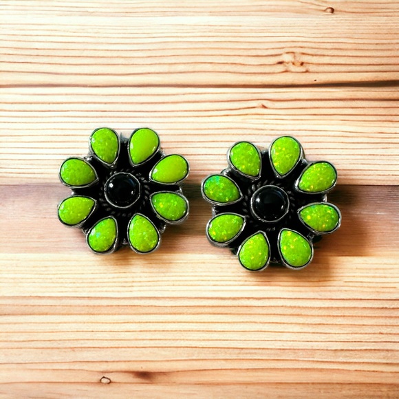 Green Aurora Opals & Black Onyx in Solid Sterling Silver Necklace & Earring Set - Picture 4 of 14